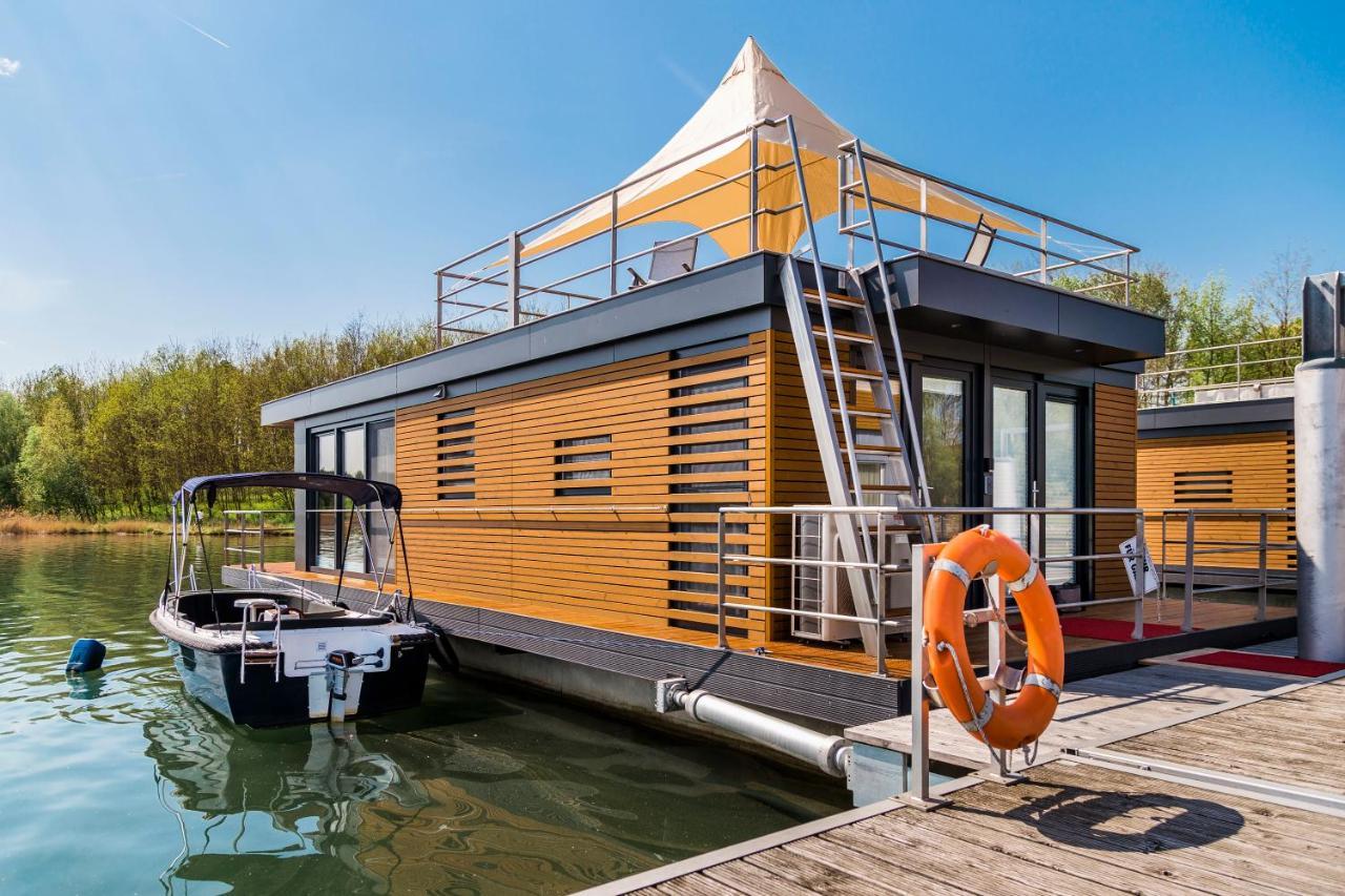 Schwimmende Ferienhaeuser Auf Dem See - Spreewald Vetschau/Spreewald Extérieur photo